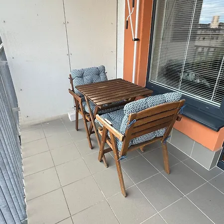 Апартаменты Sun-Filled Cozy Apartment With Park View Balcony - 2 Min To Ondrej Nepela Arena *