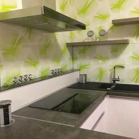 Jegeho * 布拉迪斯拉发